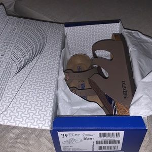 2 NEW NEVER WORN Birkenstock's! Sizes 38 and 39